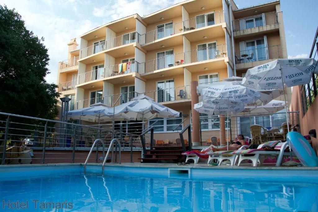 Hotel Tamaris โนวีวีโนดอลสกี ภายนอก รูปภาพ